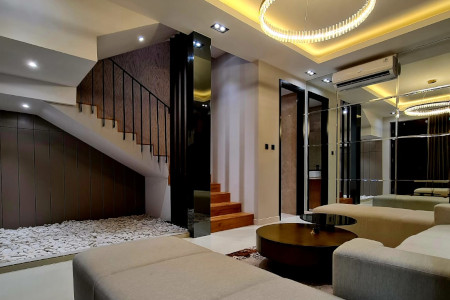 Rumah Vastu JGC